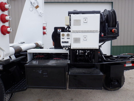 USED 1998 ALTEC AD108 UNDERGROUND PULLER EQUIPMENT #3851-17