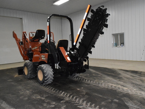 USED 2011 DITCH WITCH RT45 RIDE-ON TRENCHER EQUIPMENT #3863-3