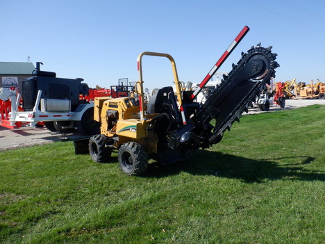 USED 2012 VERMEER RT450 RIDE-ON TRENCHER EQUIPMENT #3865-3