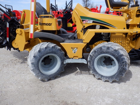 USED 2011 VERMEER RTX550 RIDE-ON TRENCHER EQUIPMENT #3924-10