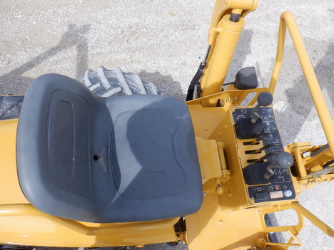 USED 2011 VERMEER RTX550 RIDE-ON TRENCHER EQUIPMENT #3924-12