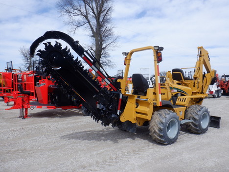 USED 2011 VERMEER RTX550 RIDE-ON TRENCHER EQUIPMENT #3924-6