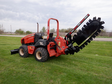 USED 2014 DITCH WITCH RT55 RIDE-ON TRENCHER EQUIPMENT #3973-3
