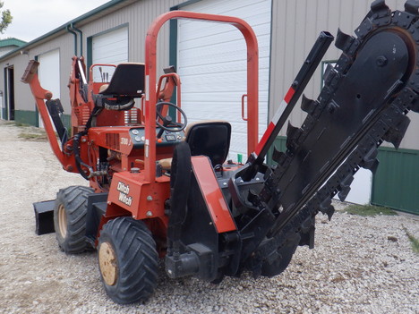 USED 2002 DITCH WITCH 3700 RIDE-ON TRENCHER EQUIPMENT #3986-3