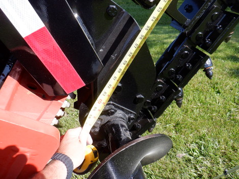 USED 2015 DITCH WITCH RT100 RIDE-ON TRENCHER EQUIPMENT #4009-12
