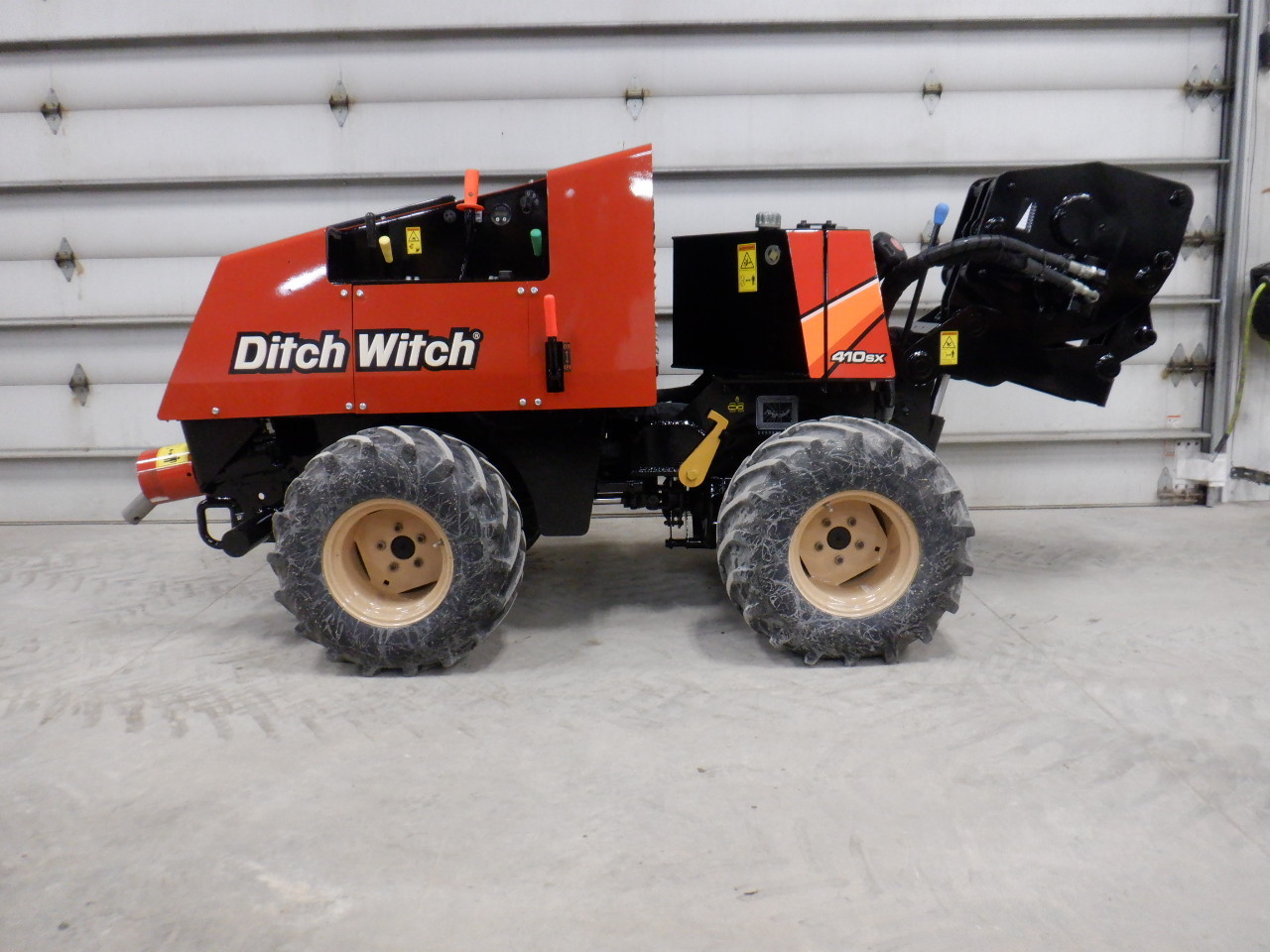 2016 DITCH WITCH 410SX Walk-Beside Trencher - Vibratory Plow #1