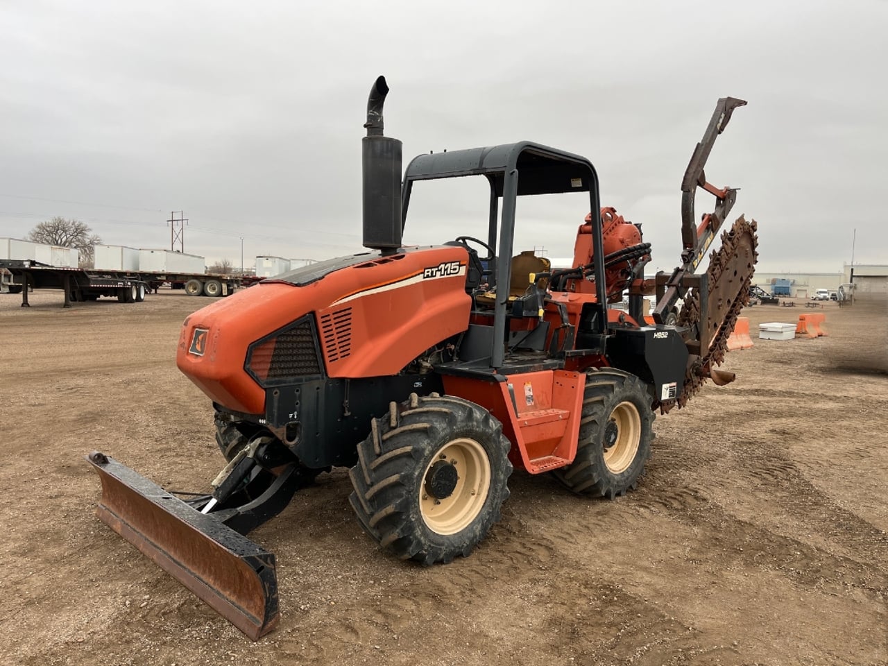 2005 DITCH WITCH RT115 Ride-On Trencher - Vibratory Plow #1 2005 DITCH WITCH RT115 Ride-On Trencher - Vibratory Plow #1