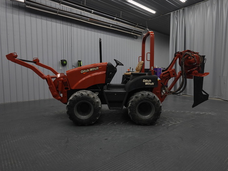 2005-ditch-witch-rt55-ride-on-trencher #4835