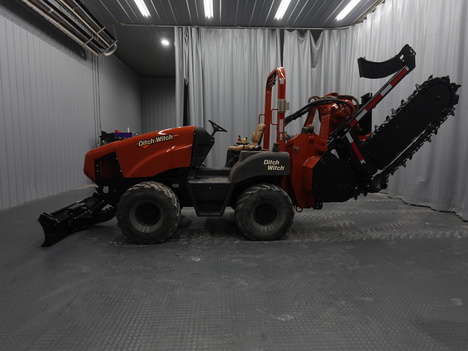 2004-ditch-witch-rt55-ride-on-trencher #4888