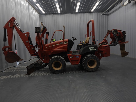 2005-ditch-witch-rt55-ride-on-trencher #4892