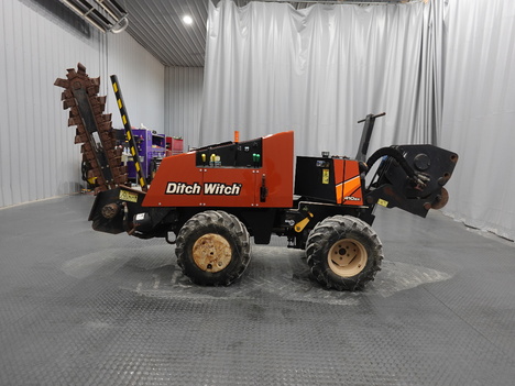 2015-ditch-witch-410sx-walk-beside-trencher-vibratory-plow #4980