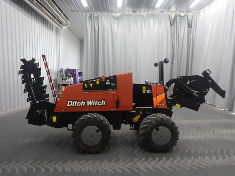 2016-ditch-witch-410sx-walk-beside-trencher-vibratory-plow #5002