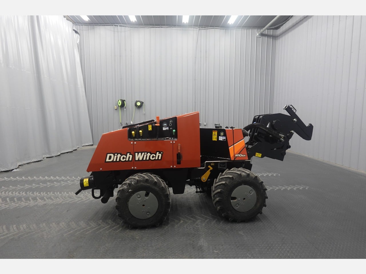 2015 DITCH WITCH 410SX Walk-Beside Trencher - Vibratory Plow #1 2015 DITCH WITCH 410SX Walk-Beside Trencher - Vibratory Plow #1