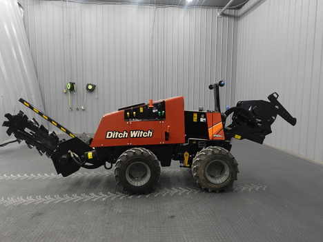 2017-ditch-witch-410sx-walk-beside-trencher-vibratory-plow #5036