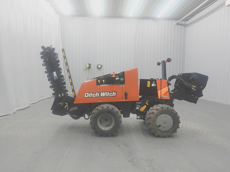 2015-ditch-witch-410sx-walk-beside-trencher-vibratory-plow #5069