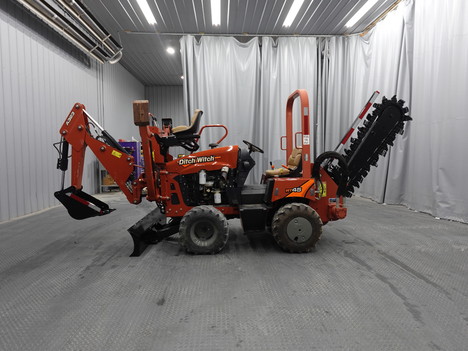 2017-ditch-witch-rt45-ride-on-trencher #5097