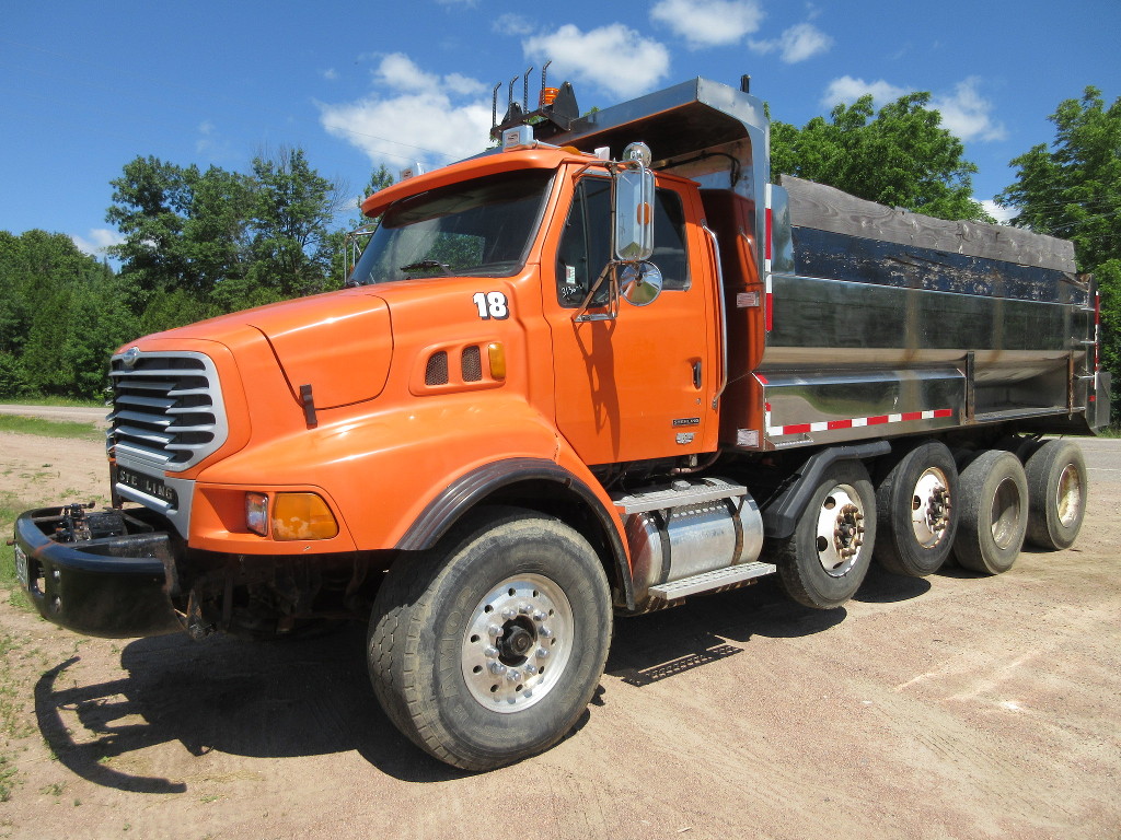 2001 STERLING LT9513 QUAD AXLE DUMP TRUCK FOR SALE 2462