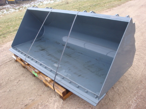  GEHL 820005 Bucket #2498