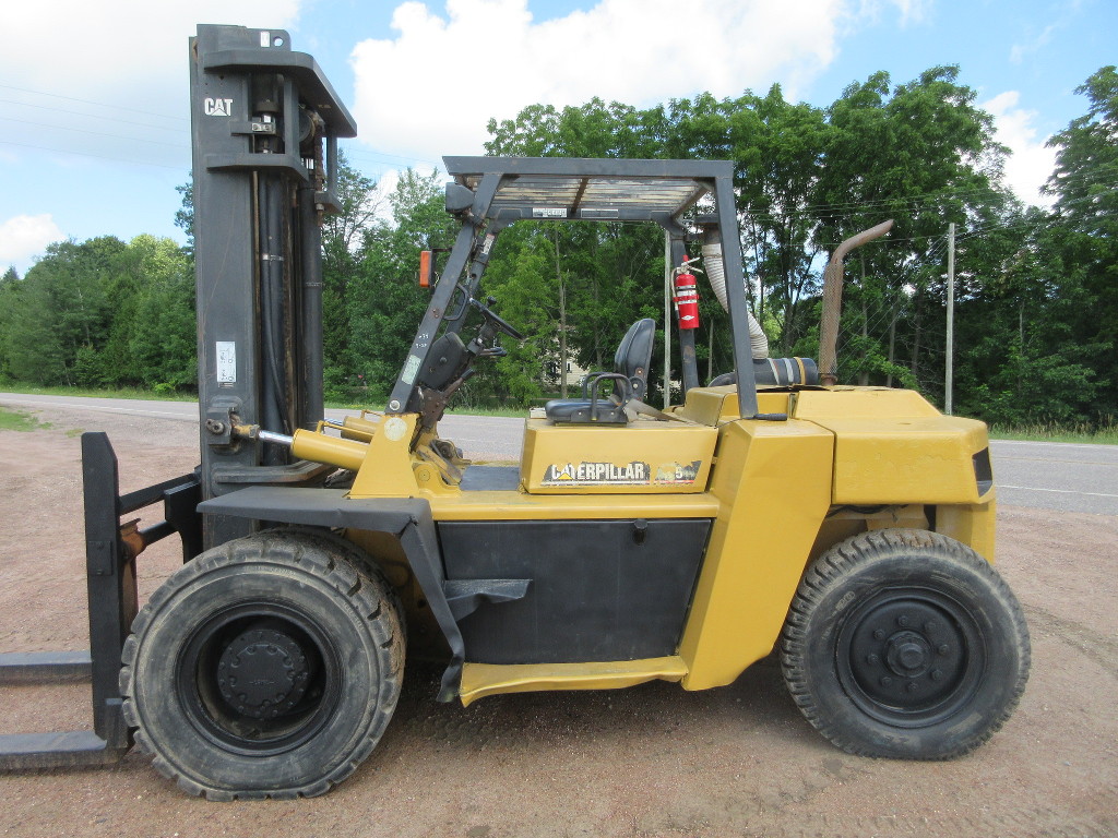Caterpillar Dp80 Mast Forklift For Sale 2576
