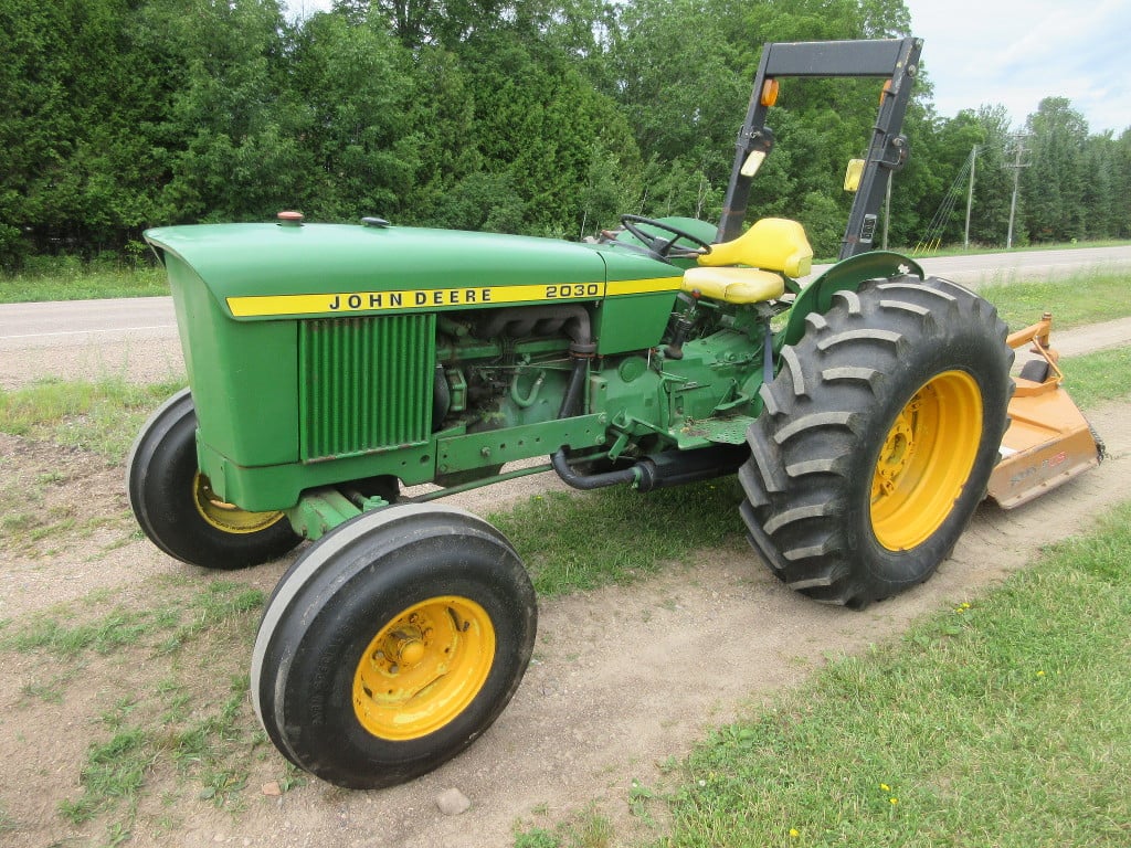  JOHN DEERE 2030 Farm Tractor #1