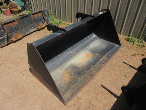 2008 JLG 1001102324 Bucket #3497