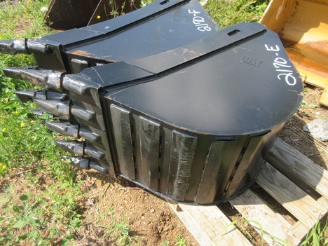  CATERPILLAR BKT420-24 Bucket #3579