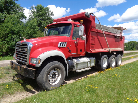 2016 MACK GU713 Dump Truck #4070