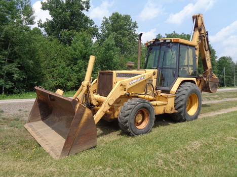 1993 JOHN DEERE 710D Backhoe Loader #4083