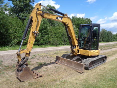 2015 CATERPILLAR 305.5E2CR Mini Excavator #4086