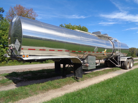 1991 POLAR DOUBLE CONICAL Tank Trailer #4106