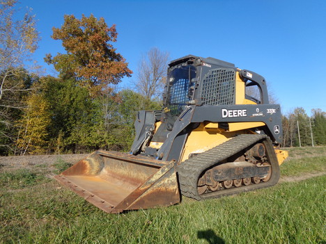 2015 JOHN DEERE 333E Skid Steer #4116