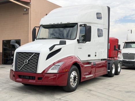 2020 VOLVO VNL Tandem Axle Sleeper #1268