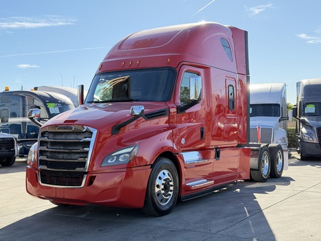 2020-freightliner-cascadia-tandem-axle-sleeper #1319