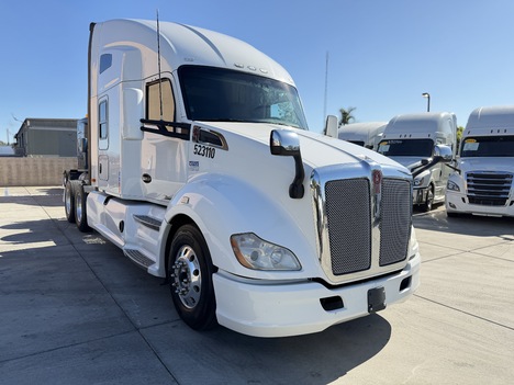 2020 KENWORTH T680 Tandem Axle Sleeper #1343
