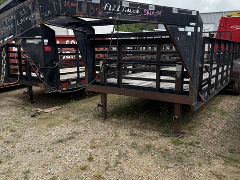 2007 DIAMOND C 20' gooseneck tire trail Gooseneck Trailer #30421