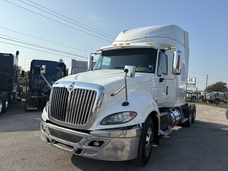 2017 INTERNATIONAL Prostar Tandem Axle Sleeper