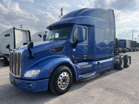2020-peterbilt-579-tandem-axle-sleeper #1736