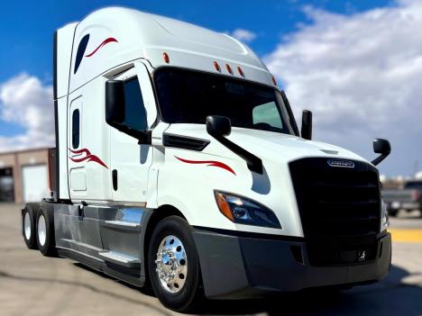2021 Freightliner Cascadia 126 Sleeper #4284 2021 Freightliner Cascadia 126 Sleeper #4284