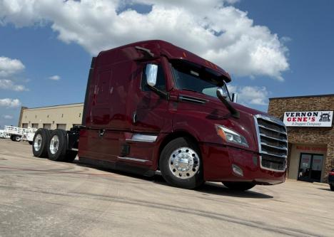 2022 Freightliner Cascadia 126 Sleeper #4408 2022 Freightliner Cascadia 126 Sleeper #4408