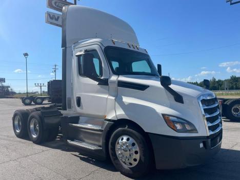 2020 Freightliner Cascadia 126 Daycab #4446