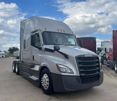 2023 Freightliner Cascadia 126 Sleeper #4626 2023 Freightliner Cascadia 126 Sleeper #4626