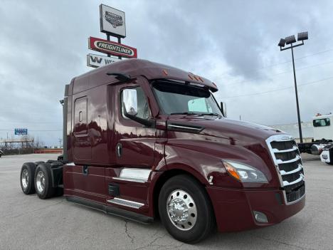 2022 Freightliner Cascadia 126 Sleeper #4633