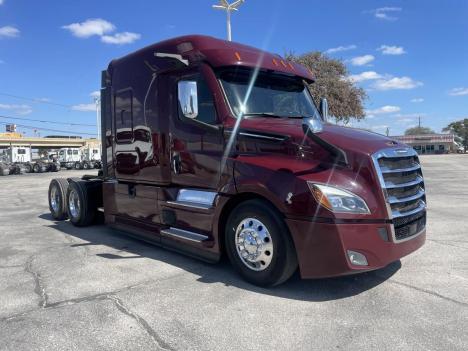 2022 Freightliner CASCADIA 126 Sleeper #4688 2022 Freightliner CASCADIA 126 Sleeper #4688