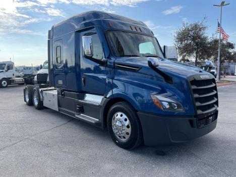2022 Freightliner CASCADIA 126 Sleeper #4697