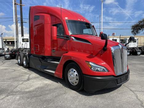 2022 Kenworth T680 Sleeper #4698
