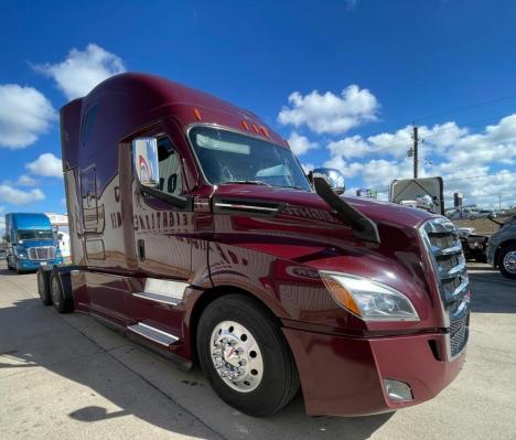 2022 Freightliner CASCADIA 126 Sleeper #4745