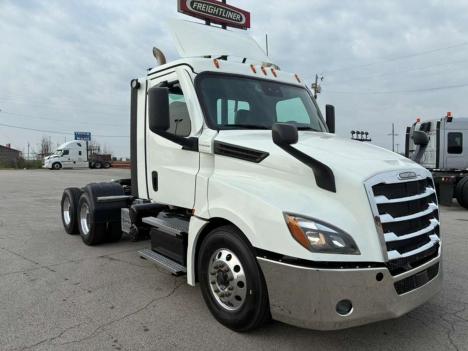 2021 Freightliner CASCADIA 126 Daycab #4752 2021 Freightliner CASCADIA 126 Daycab #4752