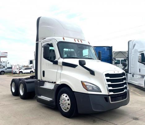 2021 Freightliner CASCADIA 126 Daycab #4767