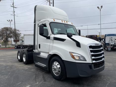 2021 Freightliner CASCADIA 126 Daycab #4768 2021 Freightliner CASCADIA 126 Daycab #4768