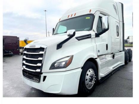 2023 Freightliner Cascadia 126 Sleeper #4769
